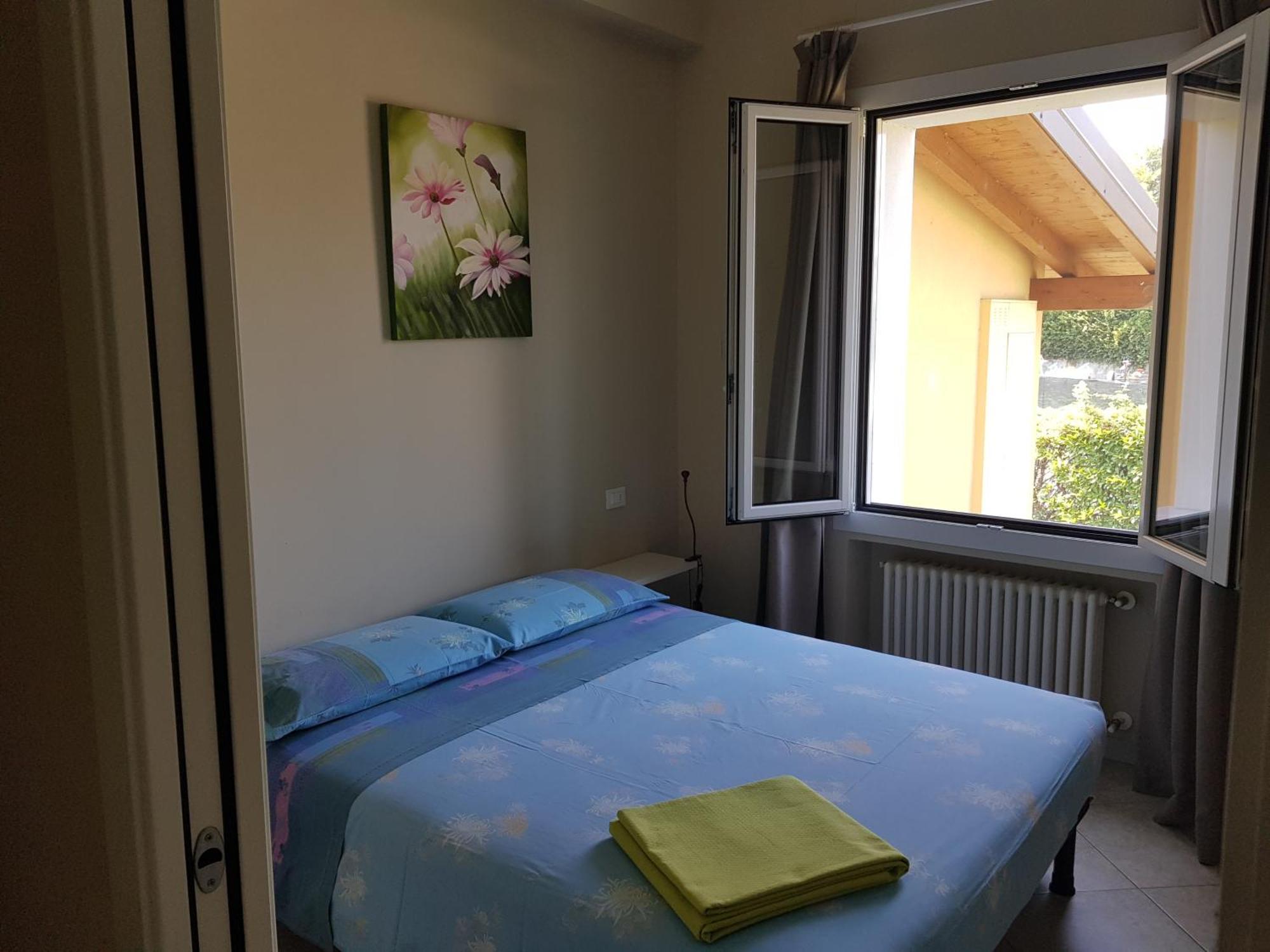 Graziosa Al Porto Villa Moniga del Garda Exteriör bild